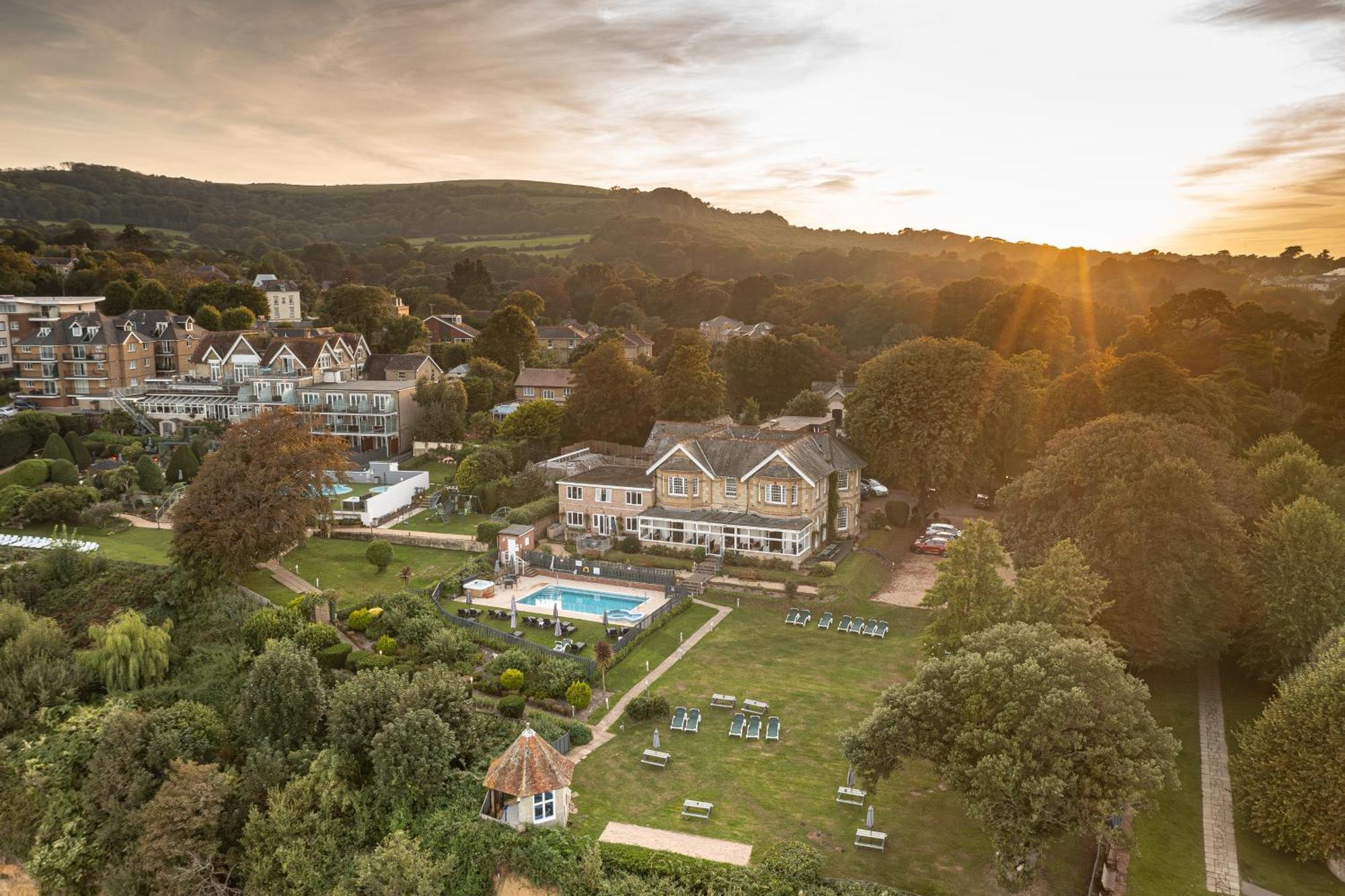 Luccombe Manor Country House Hotel Shanklin Exteriör bild