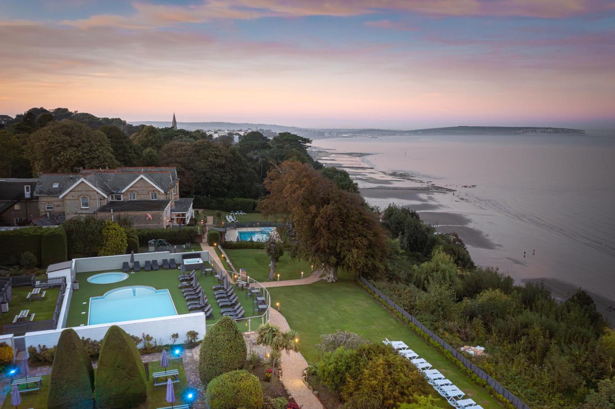 Luccombe Manor Country House Hotel Shanklin Exteriör bild