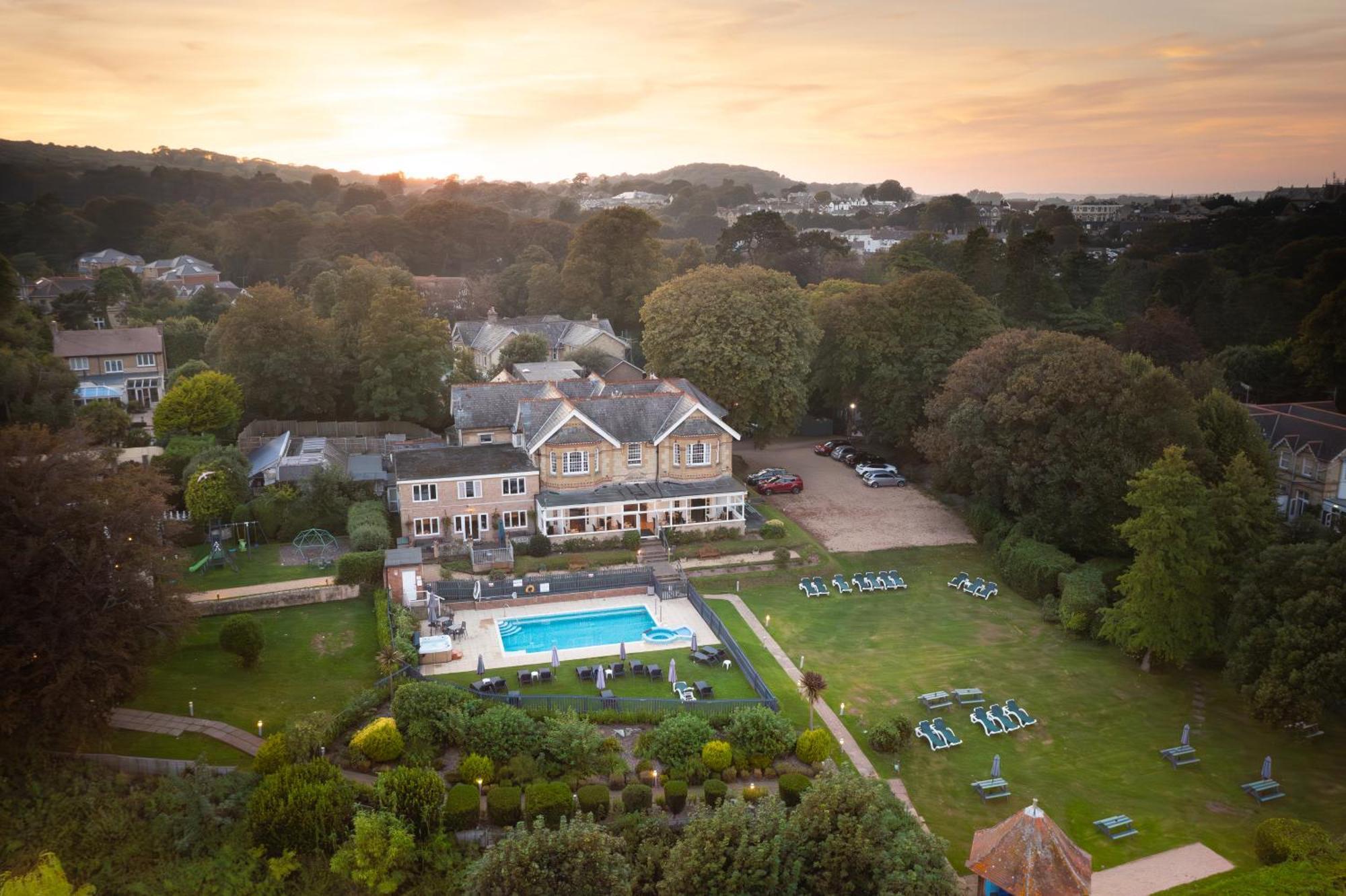 Luccombe Manor Country House Hotel Shanklin Exteriör bild