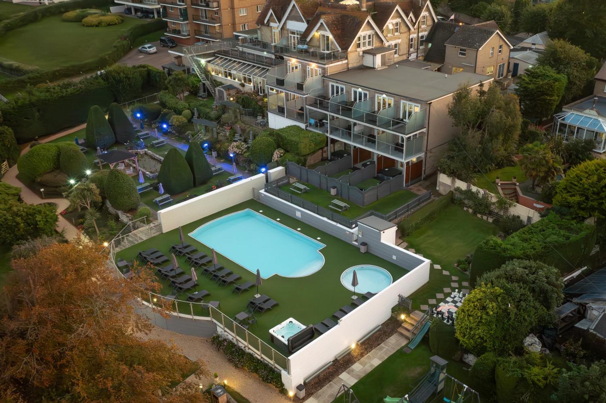 Luccombe Manor Country House Hotel Shanklin Exteriör bild