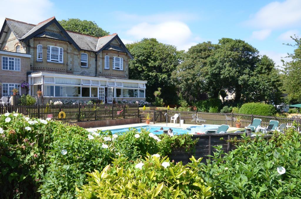 Luccombe Manor Country House Hotel Shanklin Exteriör bild